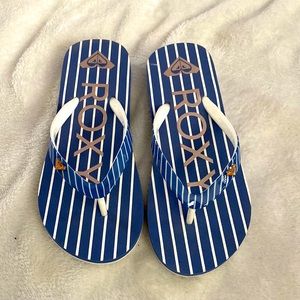 Roxy flip flops
